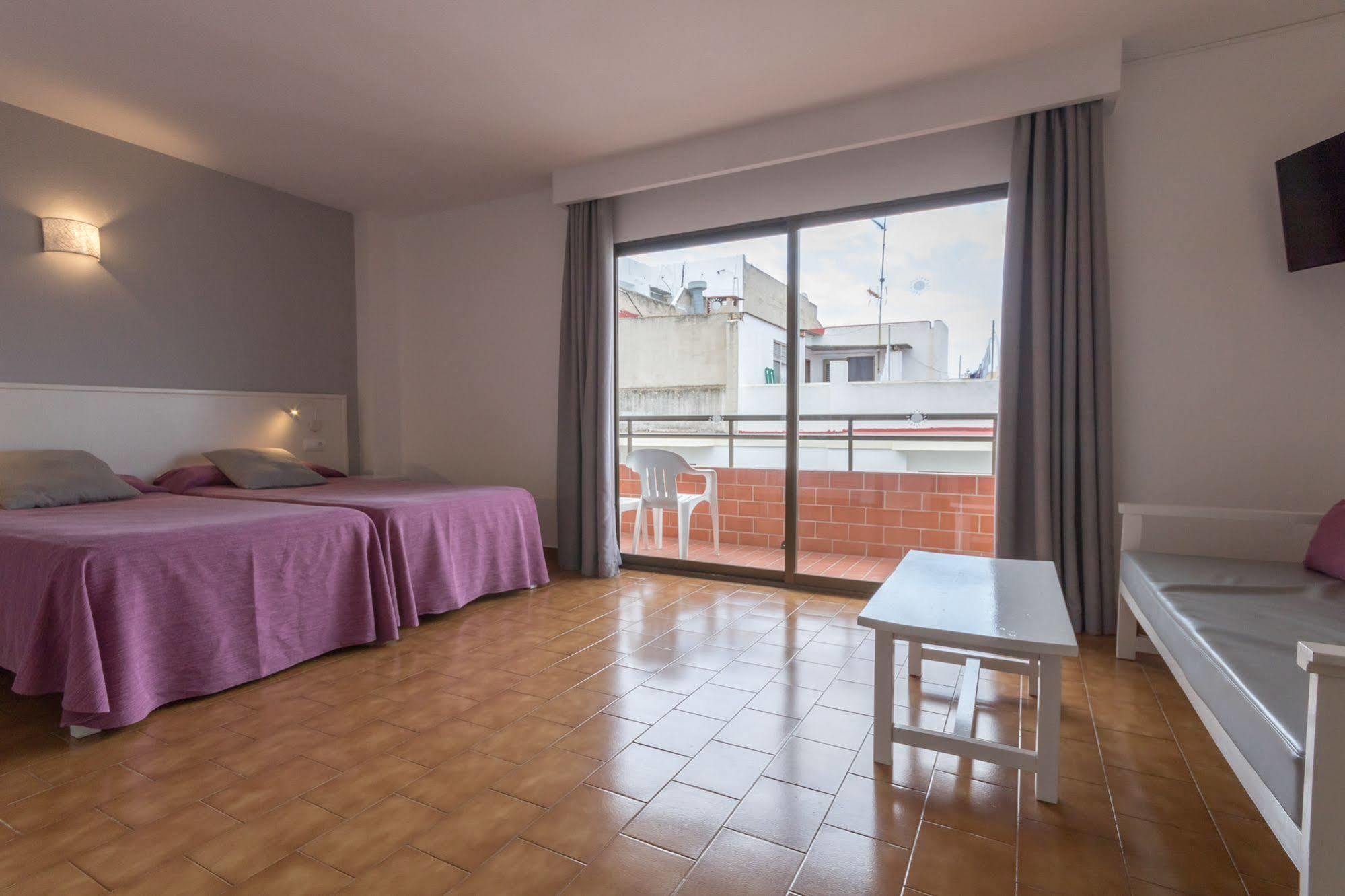 Apartamentos Orosol 2 By Typic Hotels サンアントニオアバド エクステリア 写真